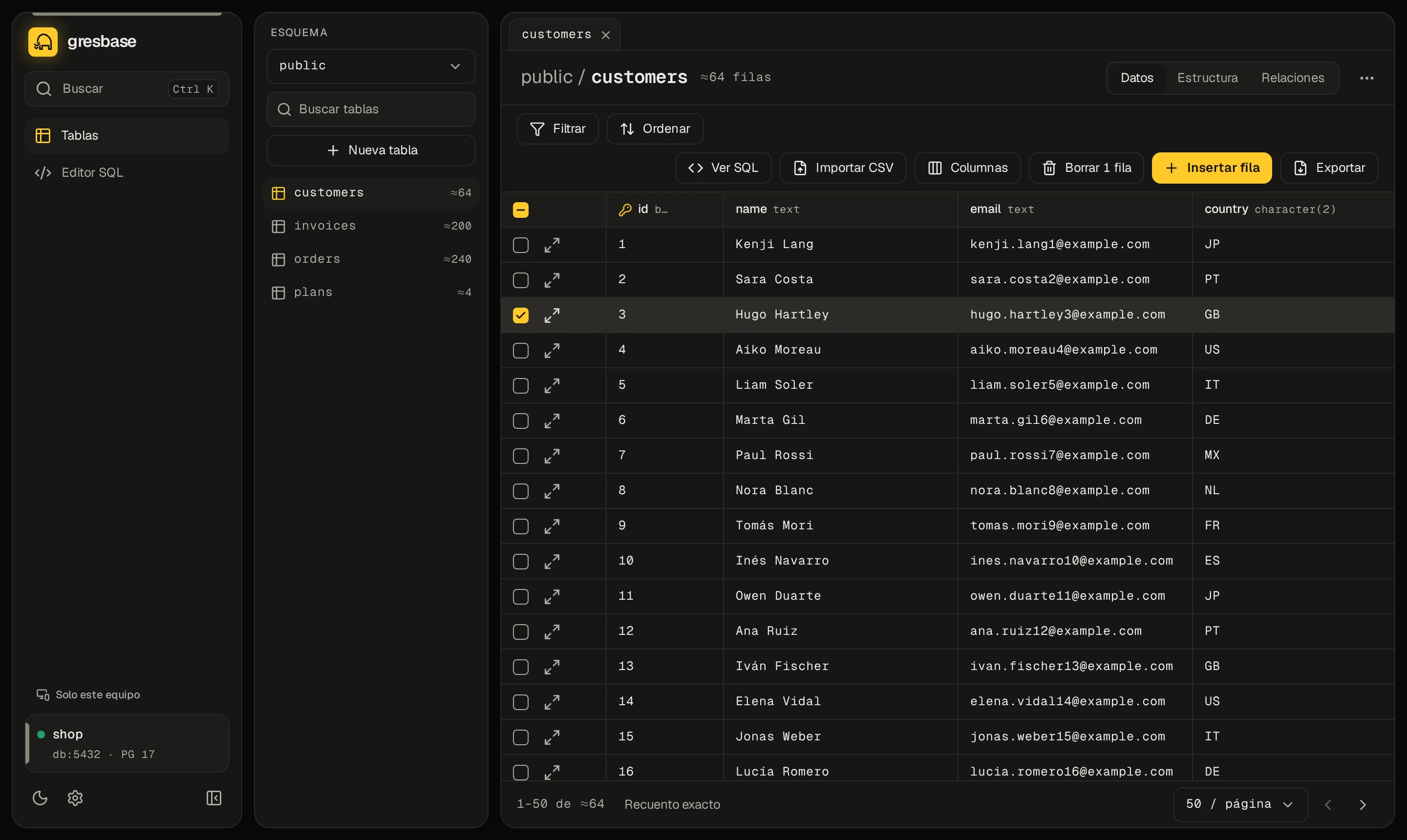 La pantalla Tablas: la lista de tablas a la izquierda y la tabla customers con una fila seleccionada.